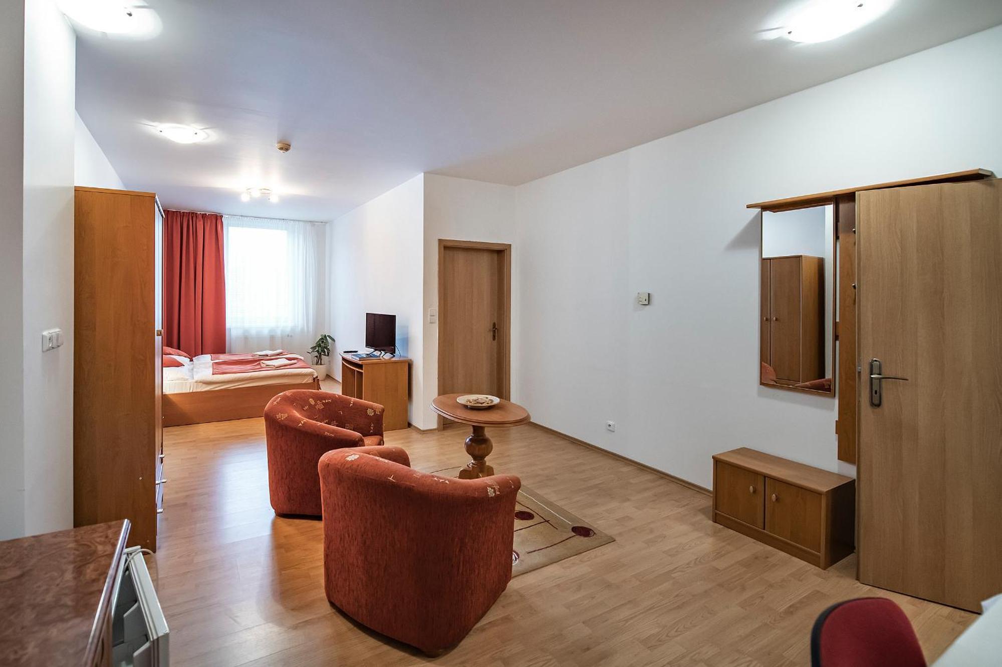 Hotel Spolcentrum Svit Eksteriør bilde